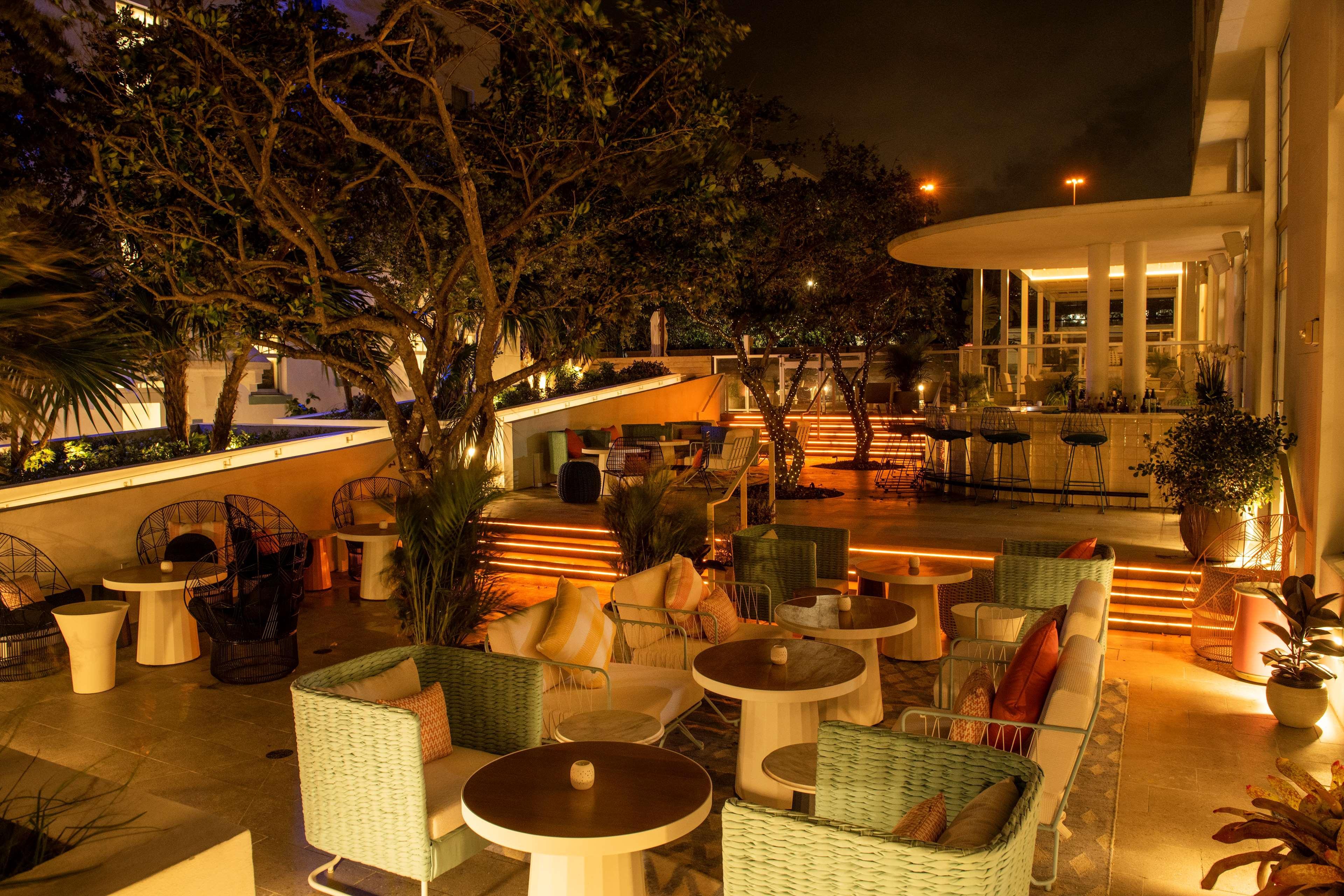 The Gabriel Miami South Beach, Curio Collection By Hilton Miami Beach Bagian luar foto